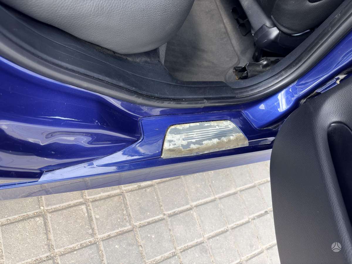 BMW 120, 2.0 l., hatchback