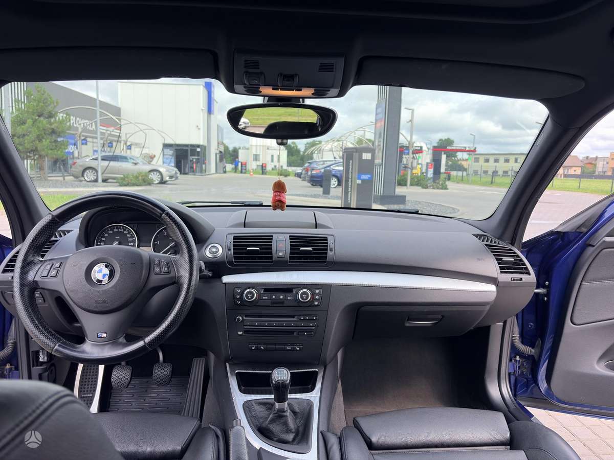 BMW 120, 2.0 l., Хэтчбек