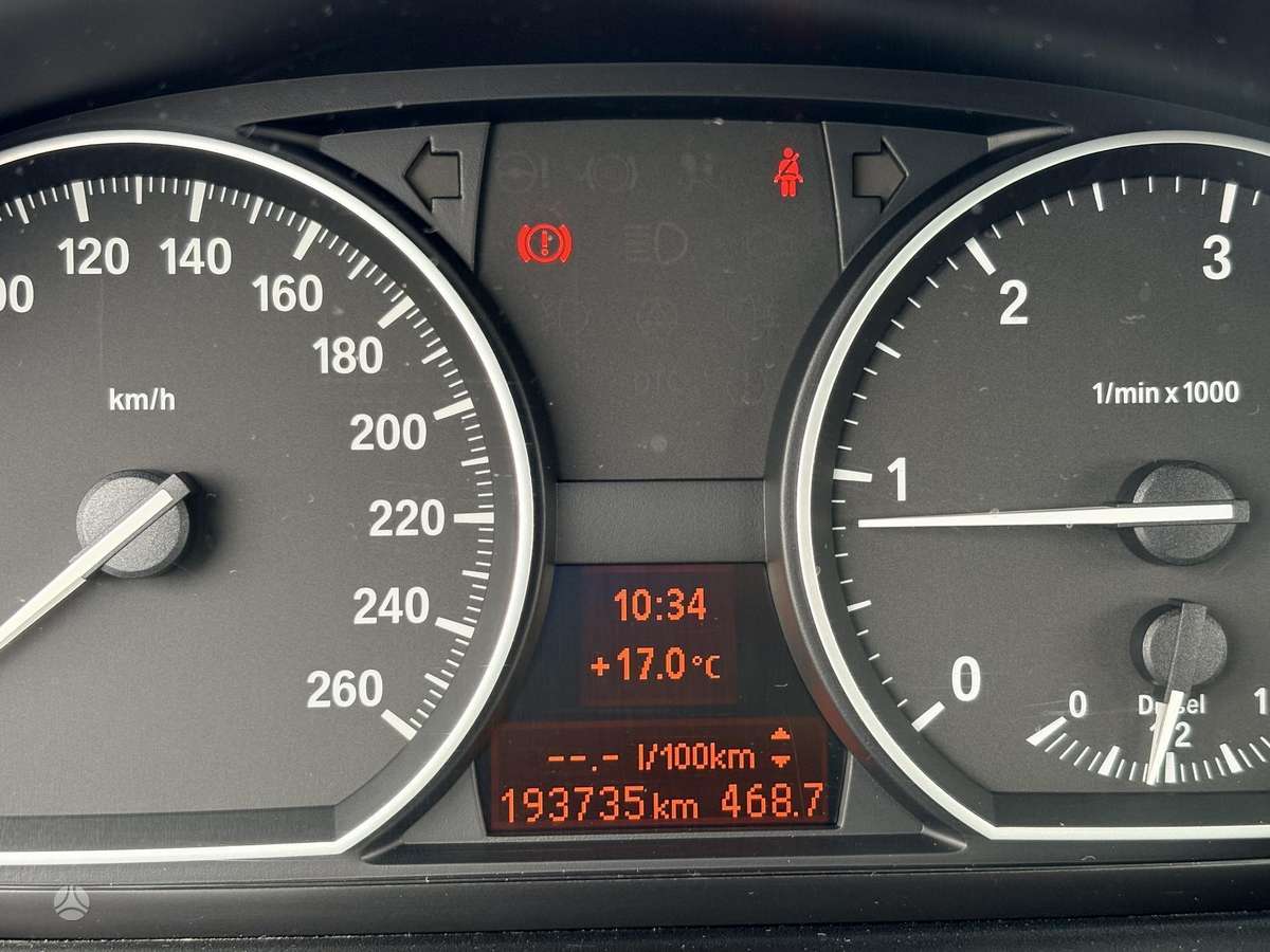 BMW 120, 2.0 l., Хэтчбек