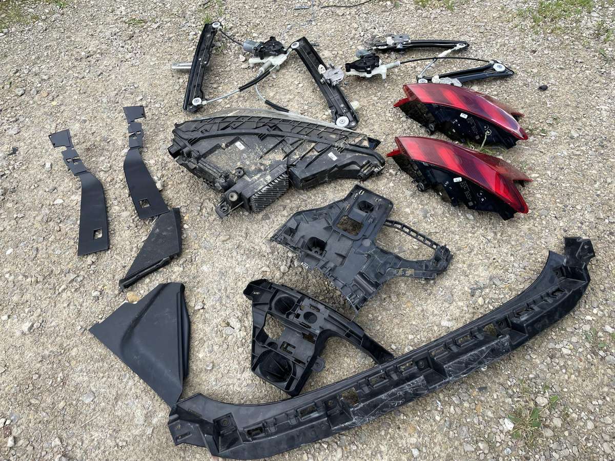 Audi e-tron GT body parts