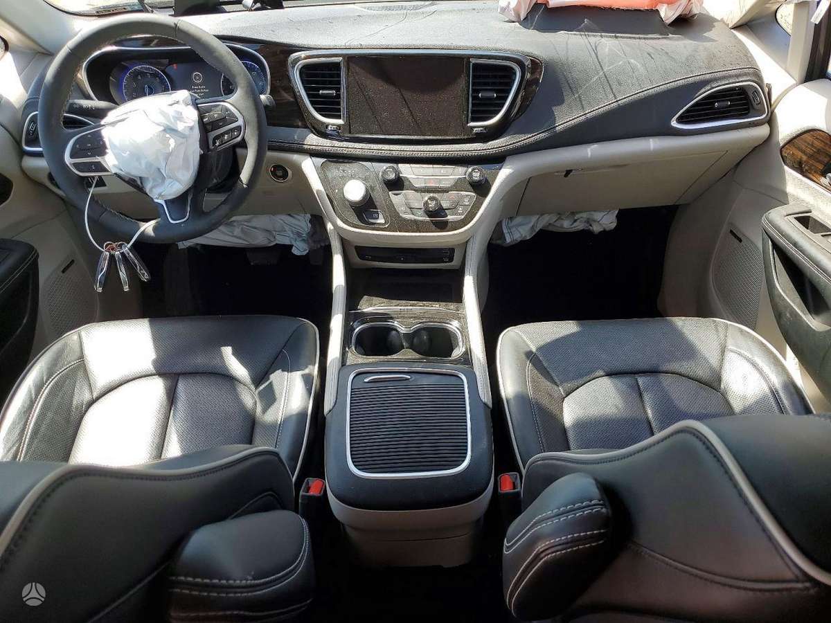 Chrysler Pacifica, 3.6 l., Минивэн