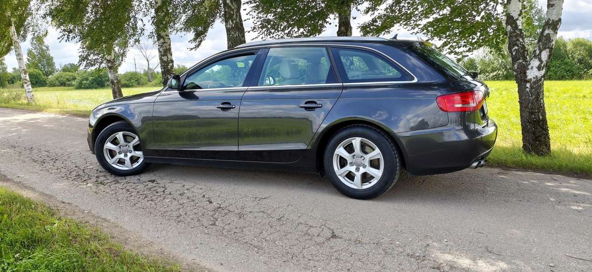 Audi A4, 2.0 l., Универсал