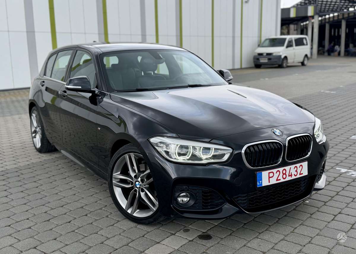 BMW 118, 1.5 l., hatchback