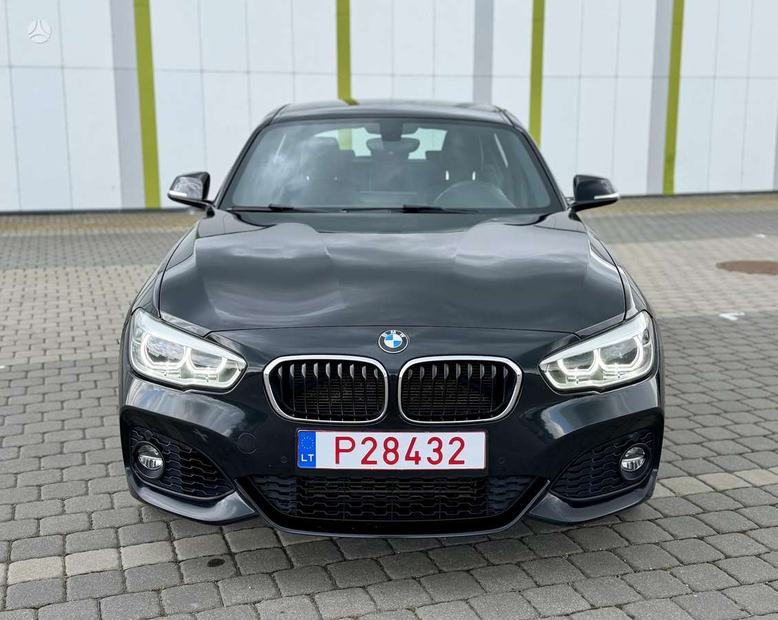 BMW 118, 1.5 l., hatchback