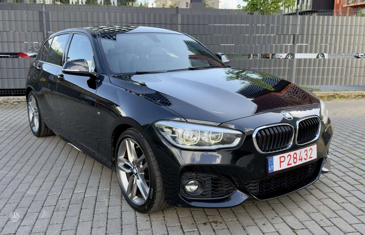 BMW 118, 1.5 l., hatchback