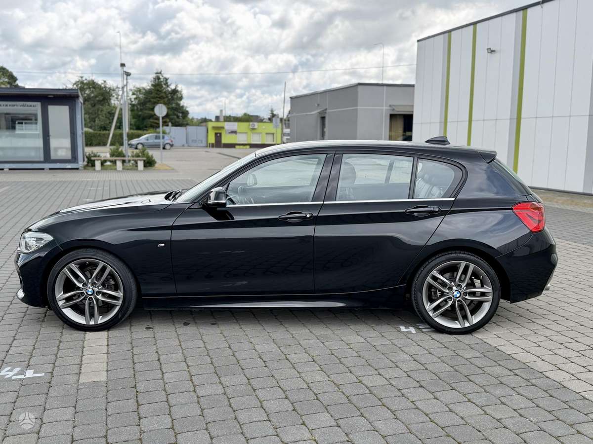 BMW 118, 1.5 l., hatchback