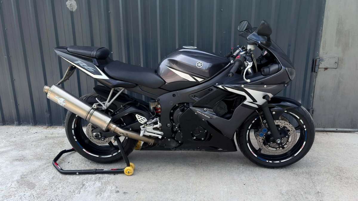 Yamaha R6 600cc, superbikes