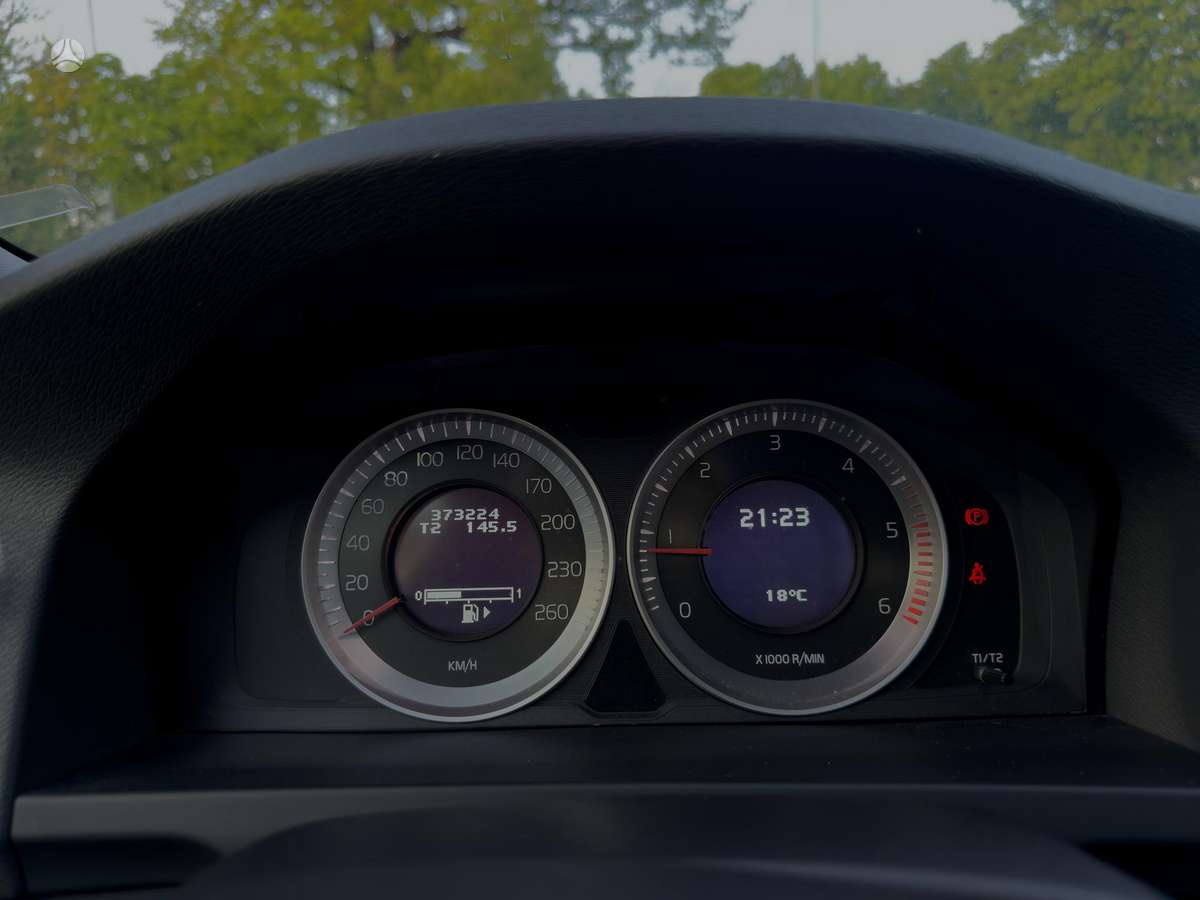 Volvo S60, 2.0 l., Седан