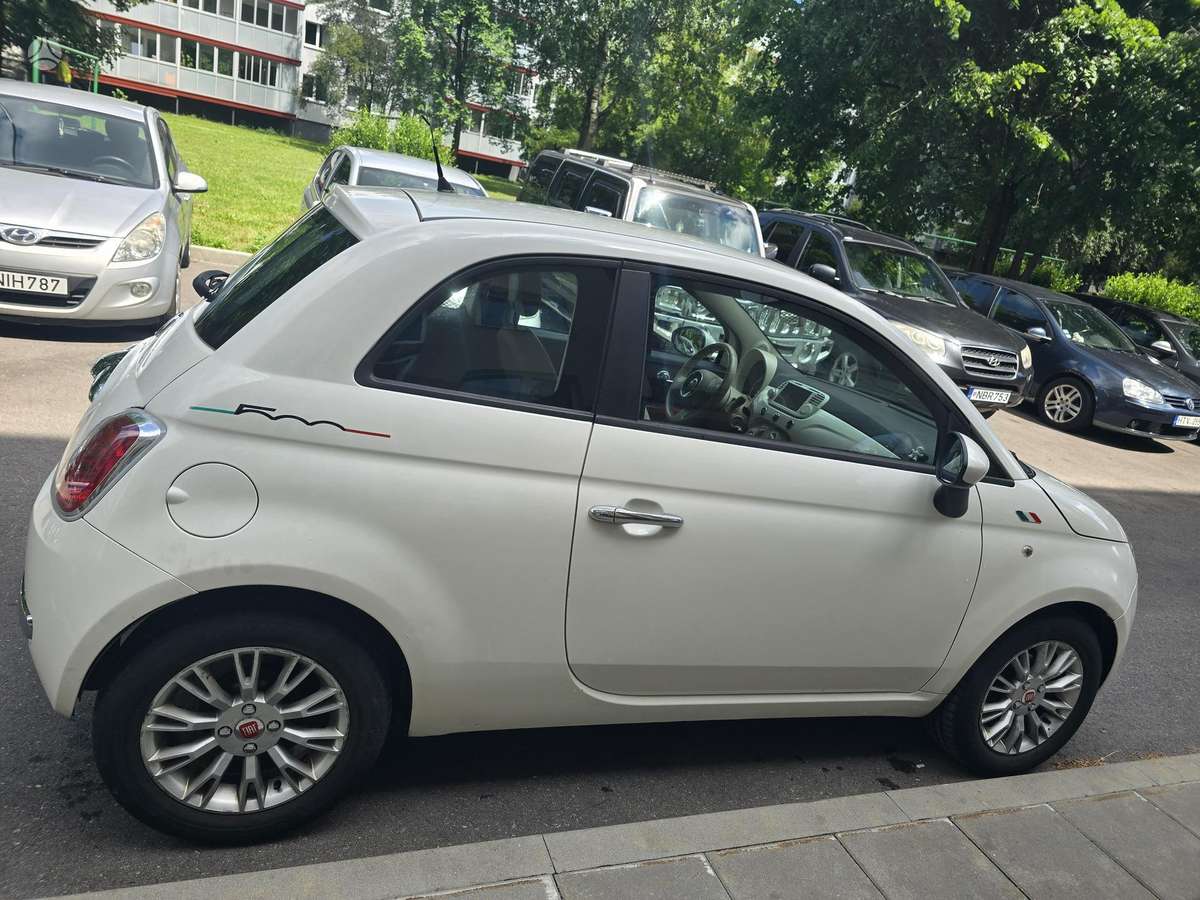 Fiat 500, 1.2 l., hatchback