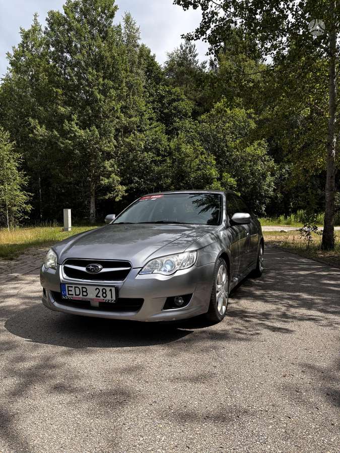 Subaru Legacy - 2