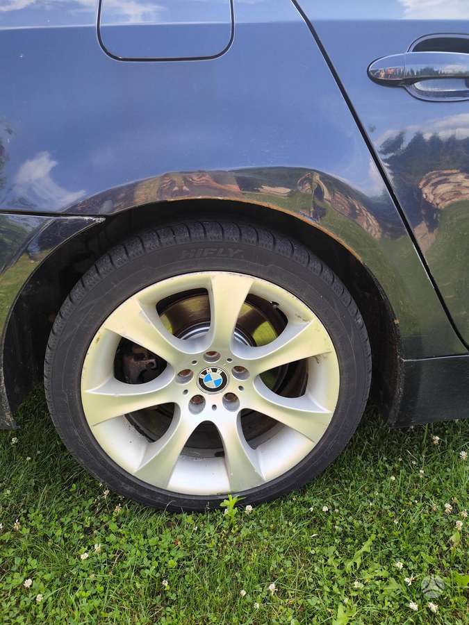BMW 525, 2.5 l., Универсал