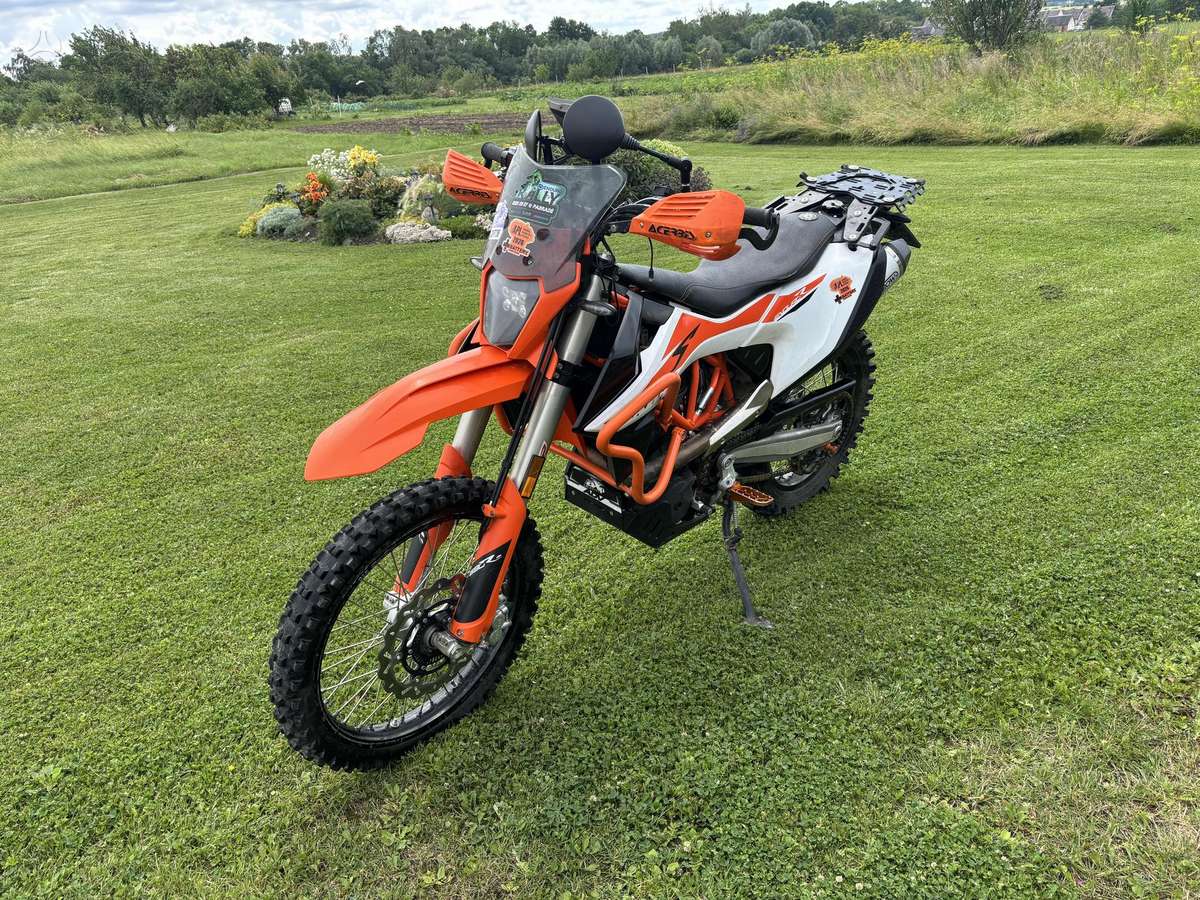 KTM Enduro 690cc, enduro / adventure