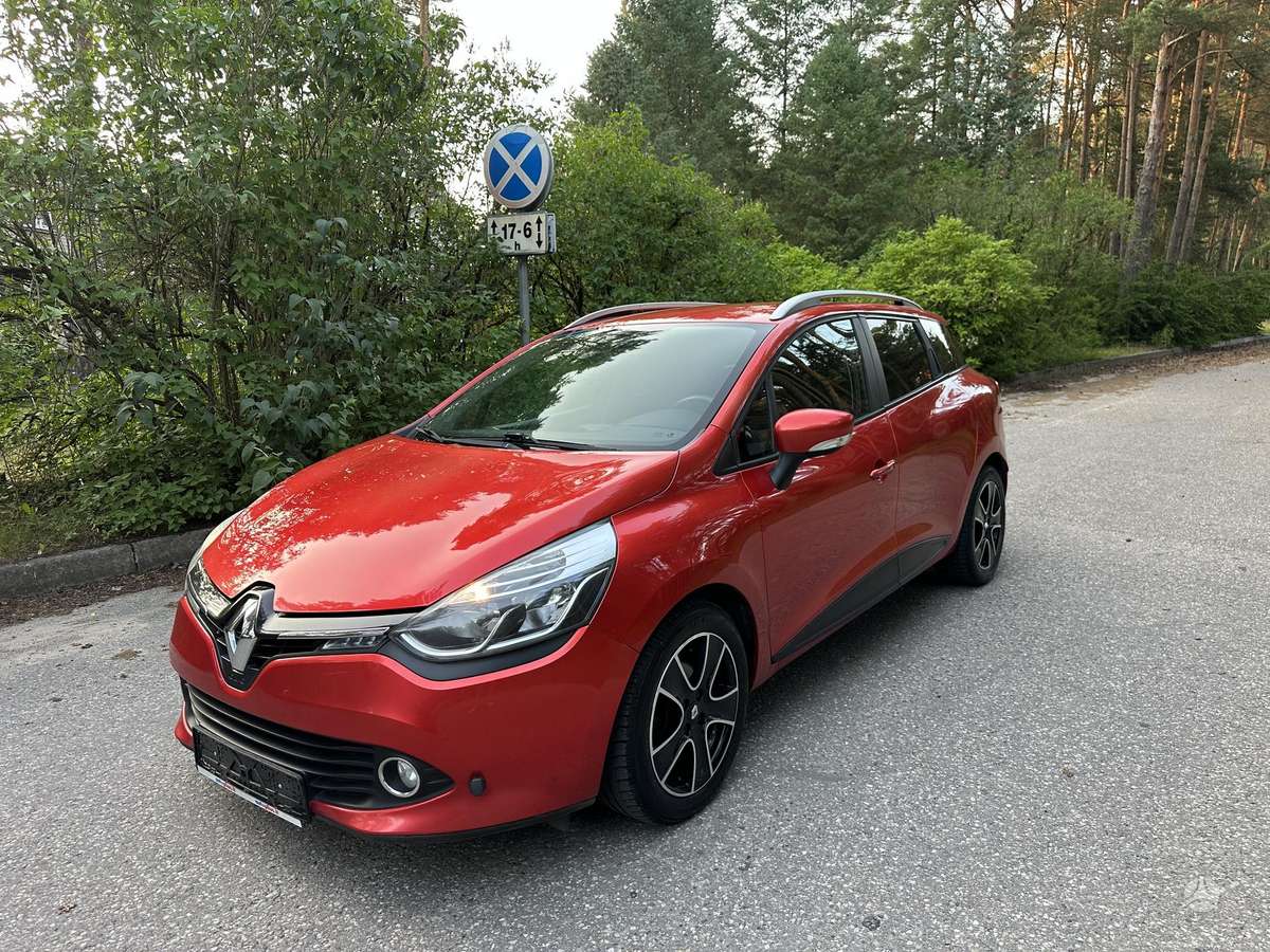 Renault Clio - 1