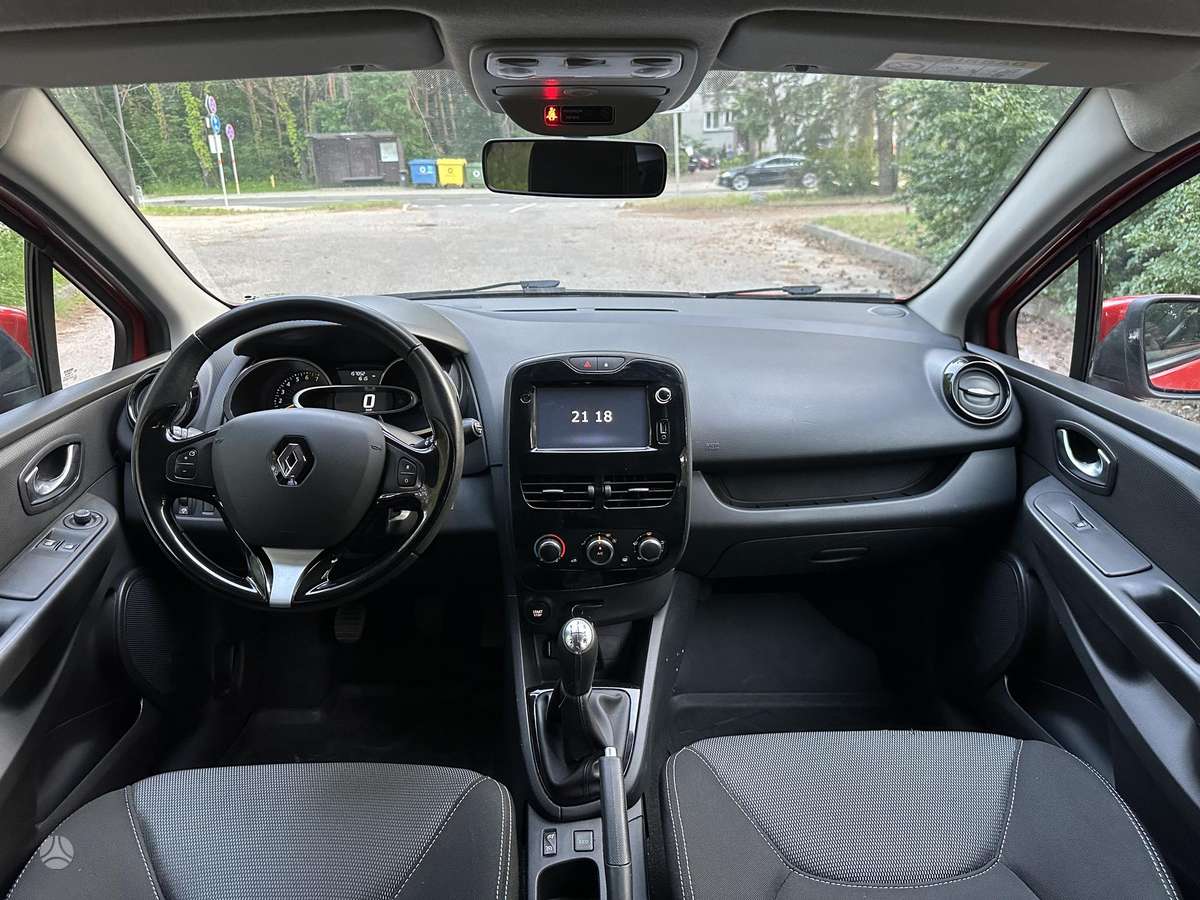 Renault Clio - 7