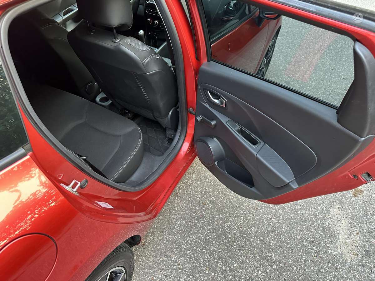 Renault Clio, 0.9 l., Универсал