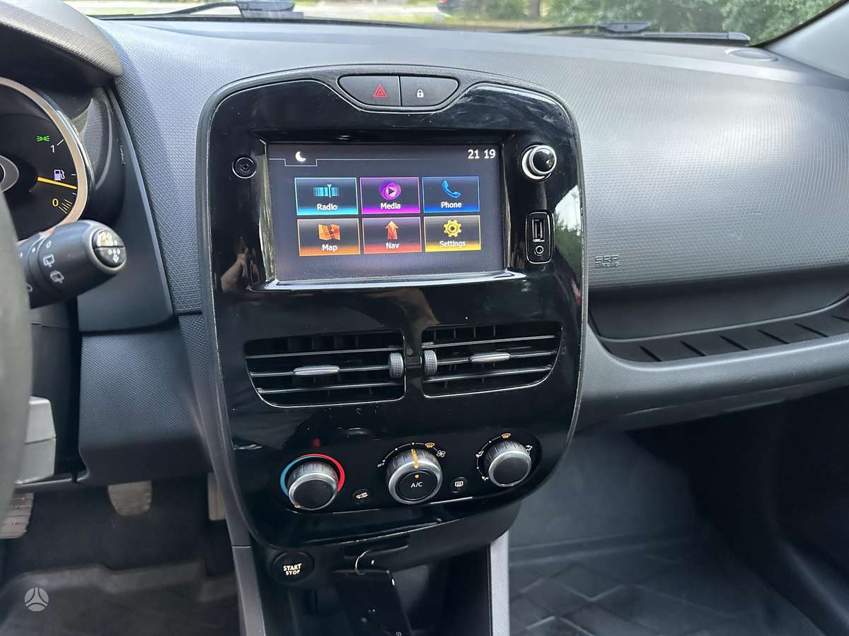 Renault Clio, 0.9 l., Универсал