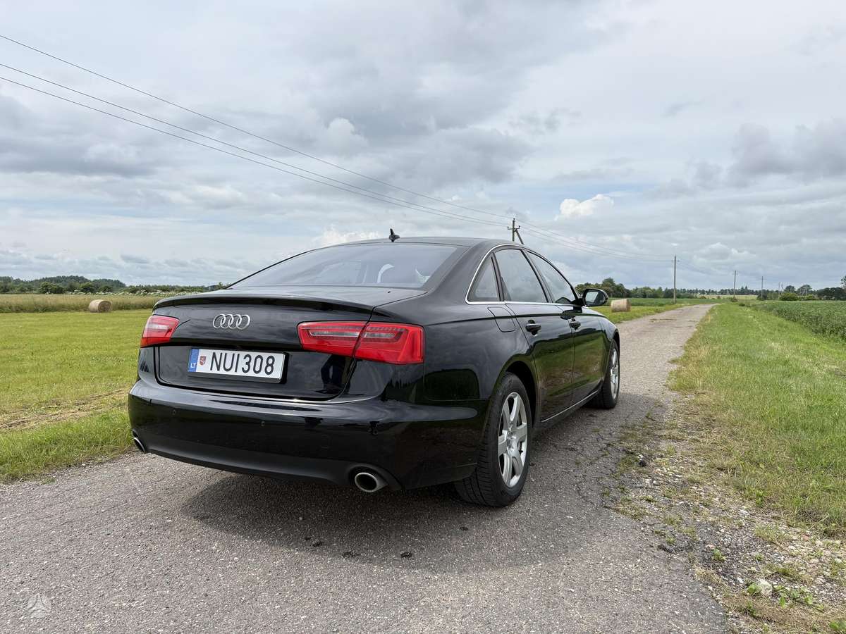 Audi A6, 3.0 l., Седан