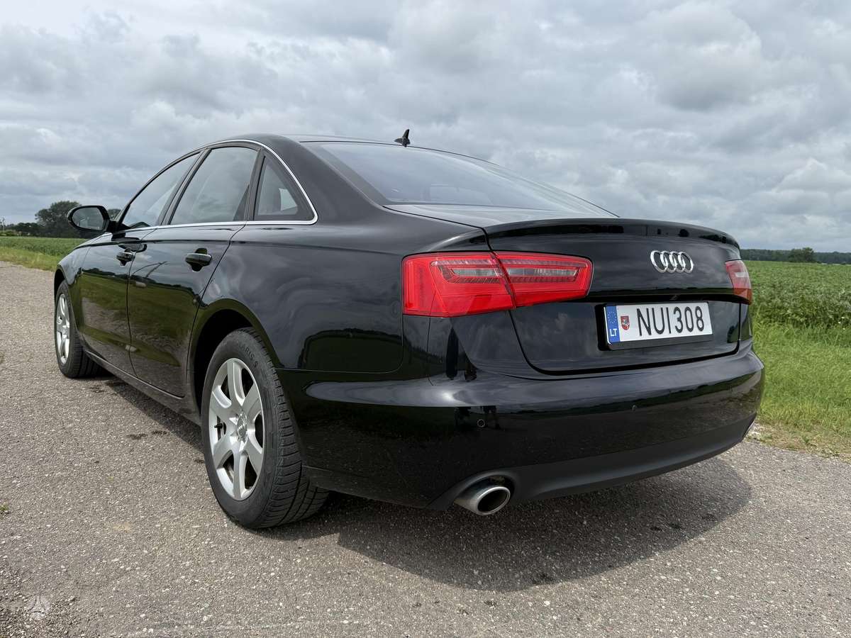 Audi A6, 3.0 l., sedanas