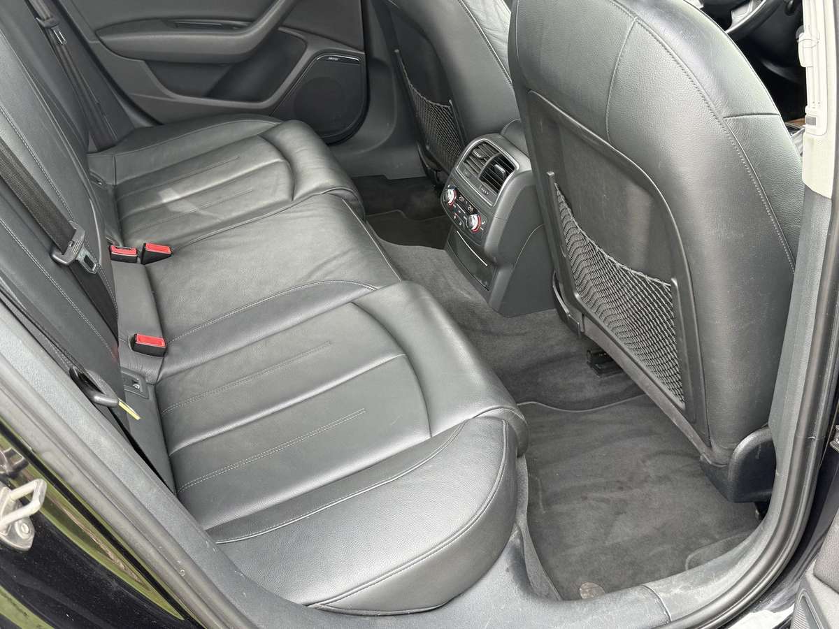 Audi A6, 3.0 l., sedanas