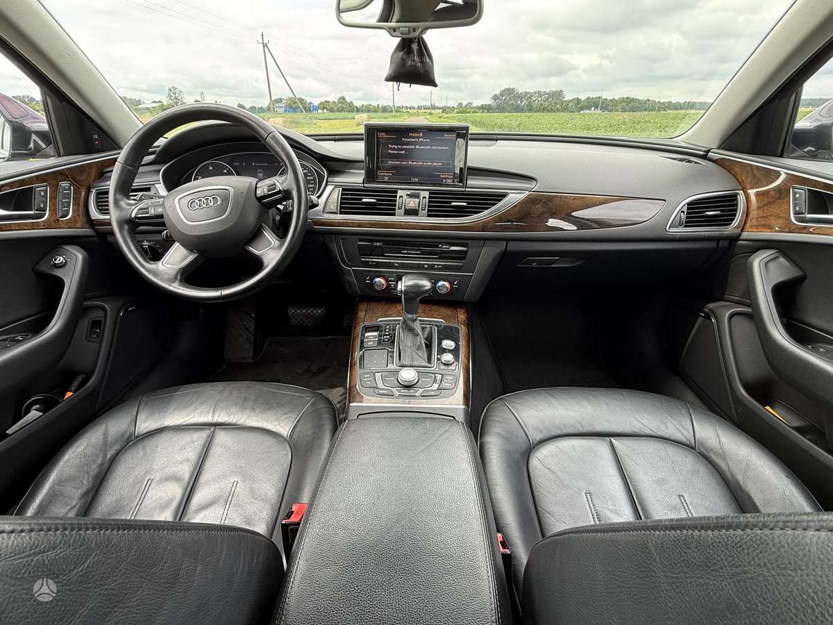 Audi A6, 3.0 l., Седан