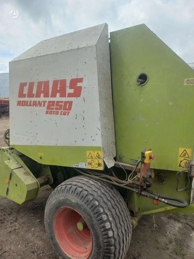 Claas ROLLANT 250 ROTO CUT, presai