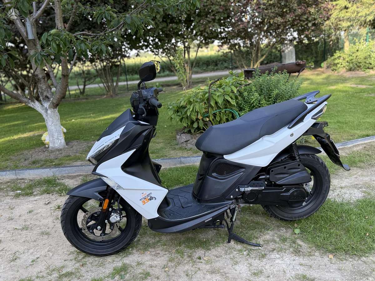 Kymco Super 8 49cc, мотороллеры / мопеды