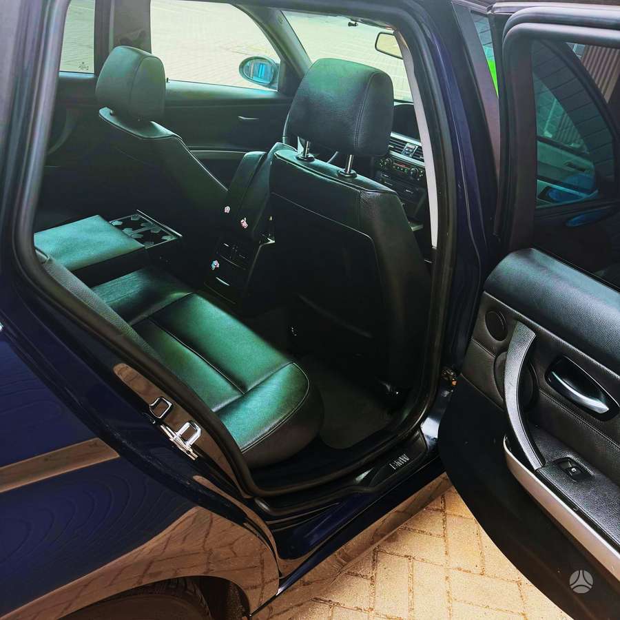 BMW 320, 2.0 l., Универсал