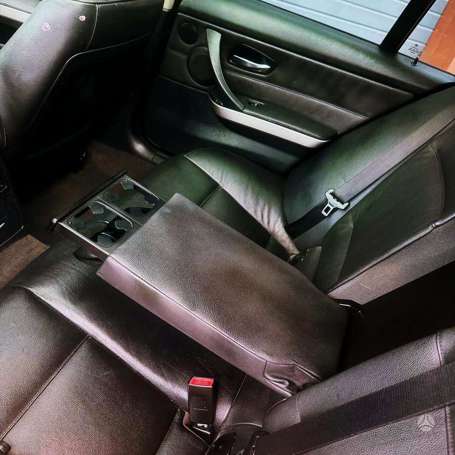 BMW 320, 2.0 l., Универсал