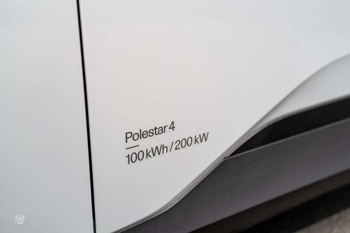 Polestar 4, 100 kWh, hatchback