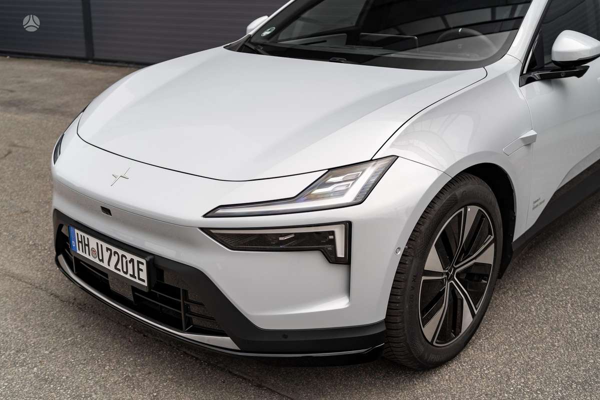 Polestar 4, 100 kWh, hatchback