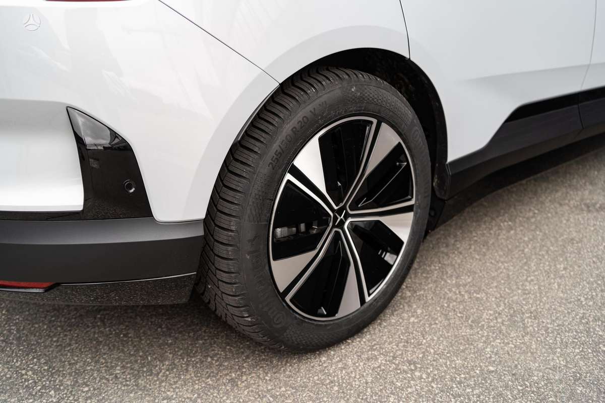 Polestar 4, 100 kWh, hatchback