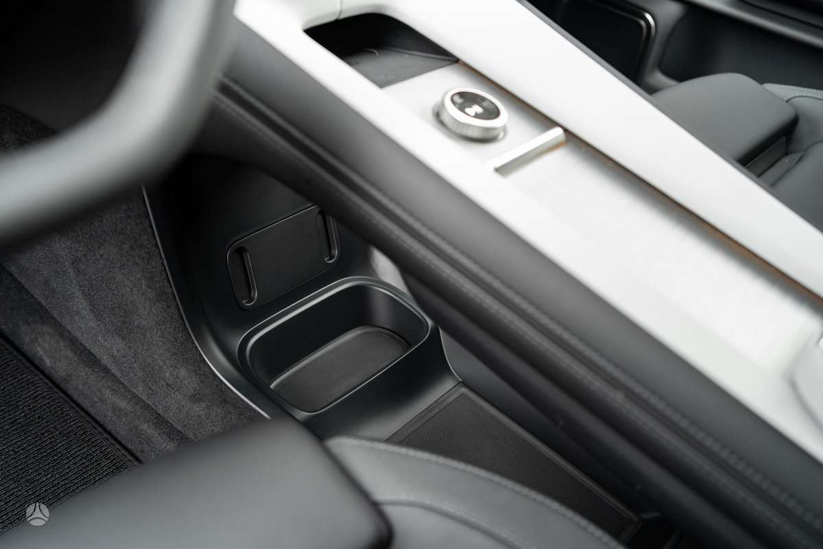 Polestar 4, 100 kWh, hatchback