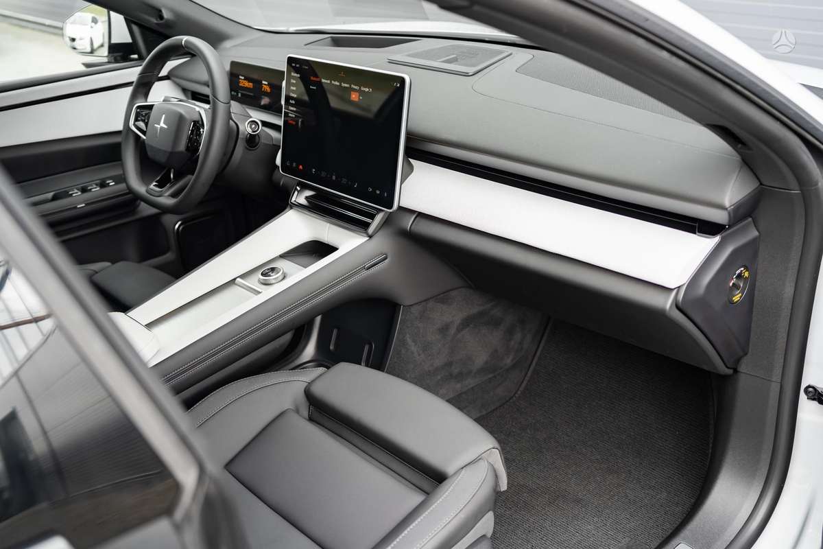 Polestar 4, 100 kWh, hatchback