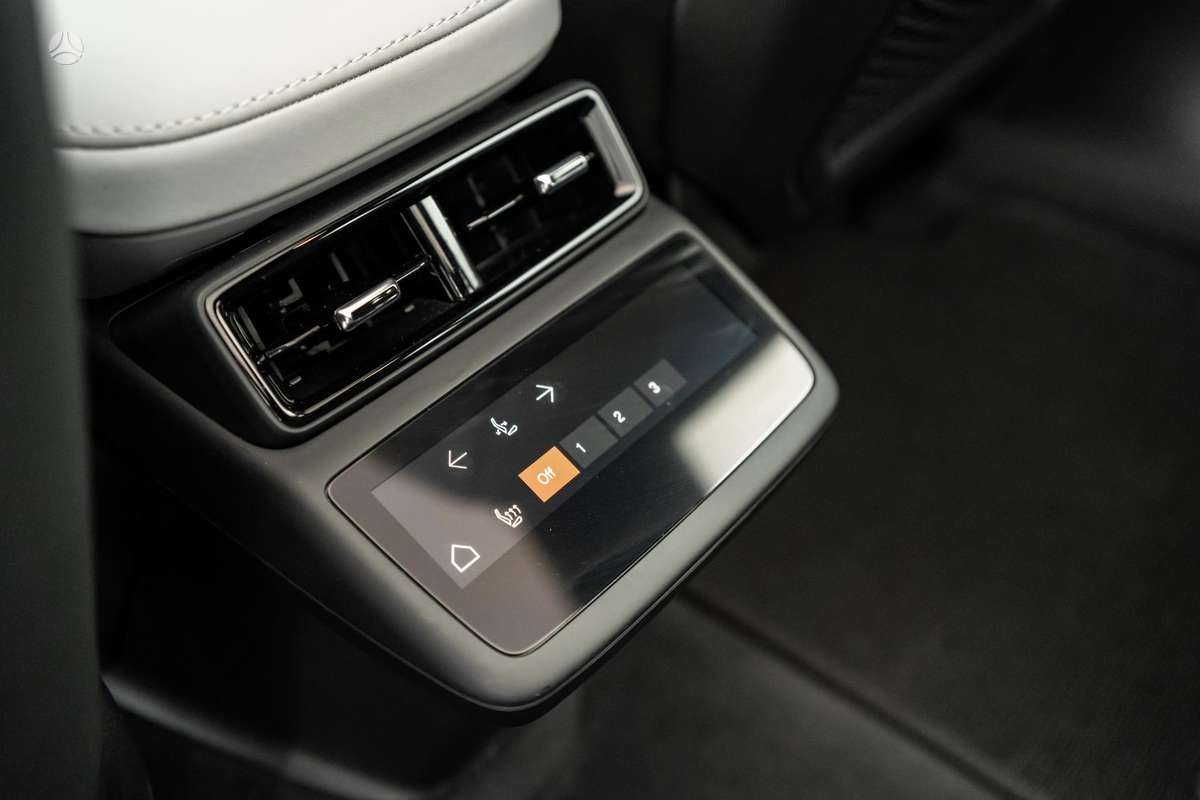 Polestar 4, 100 kWh, hatchback