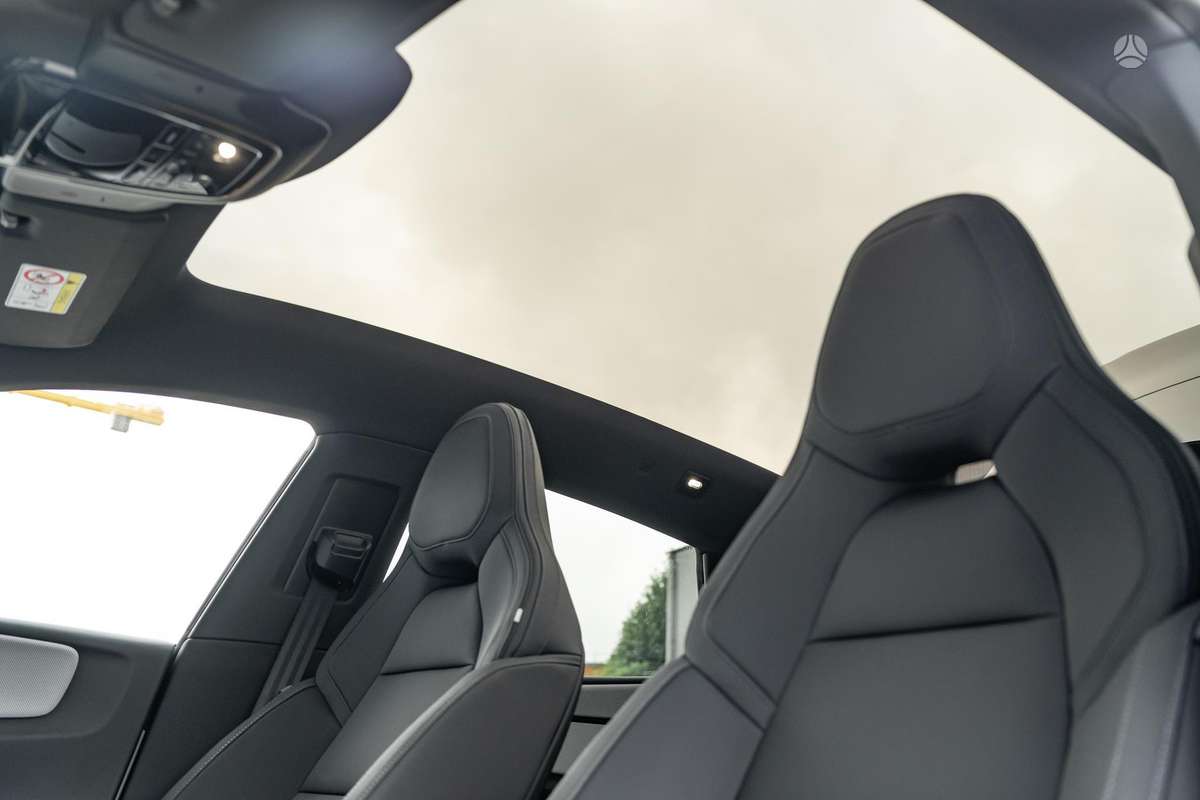 Polestar 4, 100 kWh, hatchback