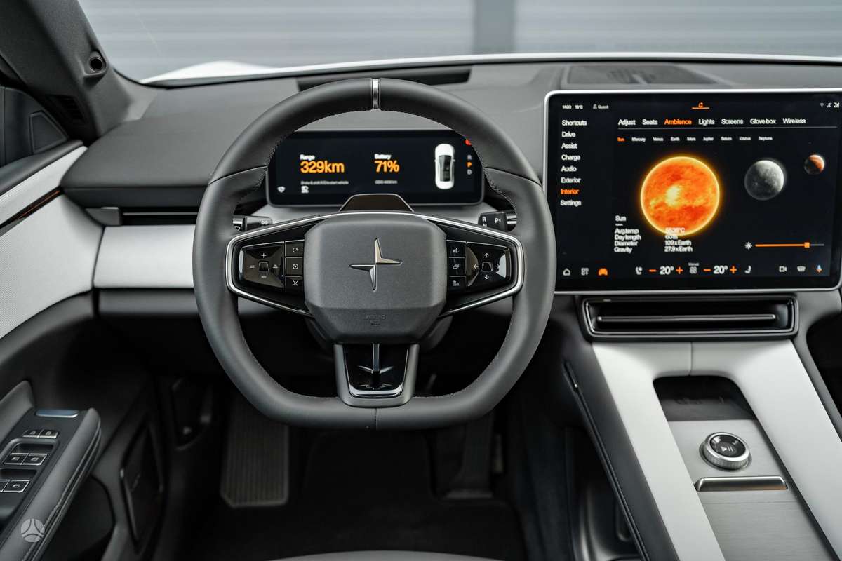 Polestar 4, 100 kWh, hatchback