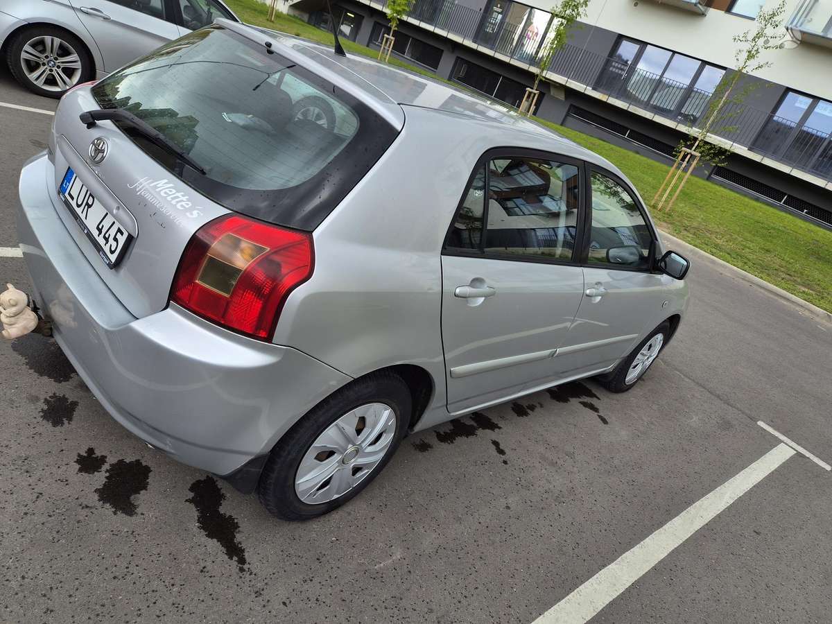 Toyota Corolla, 2.0 l., Хэтчбек