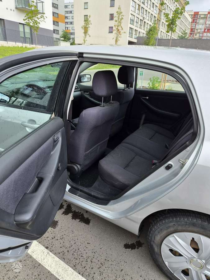 Toyota Corolla, 2.0 l., Хэтчбек