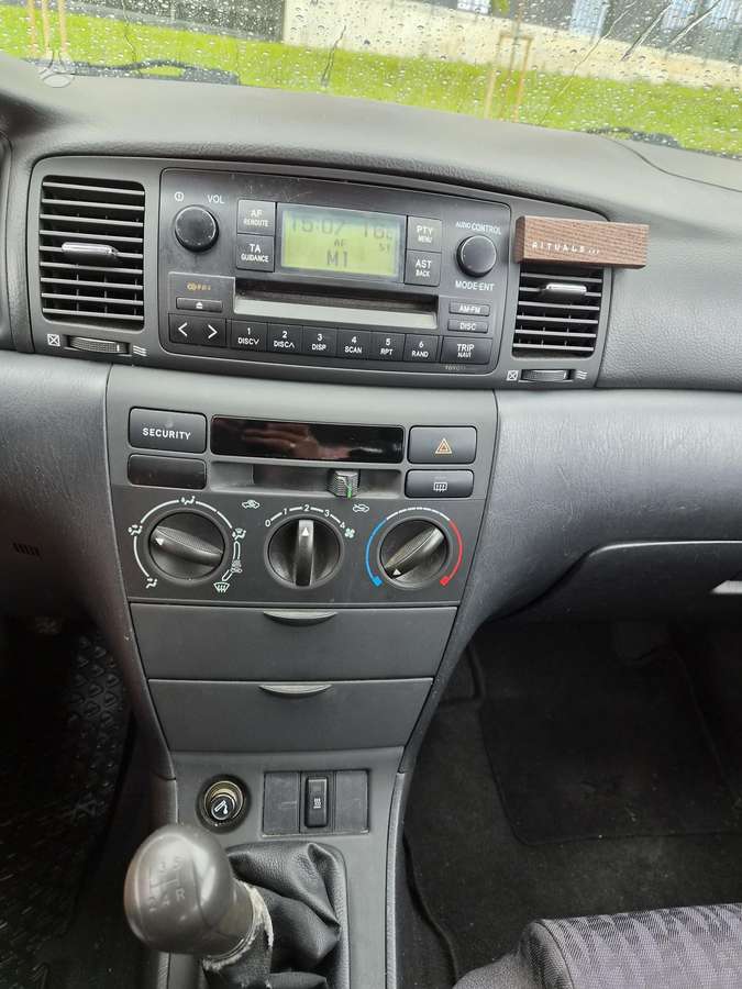 Toyota Corolla, 2.0 l., hatchback