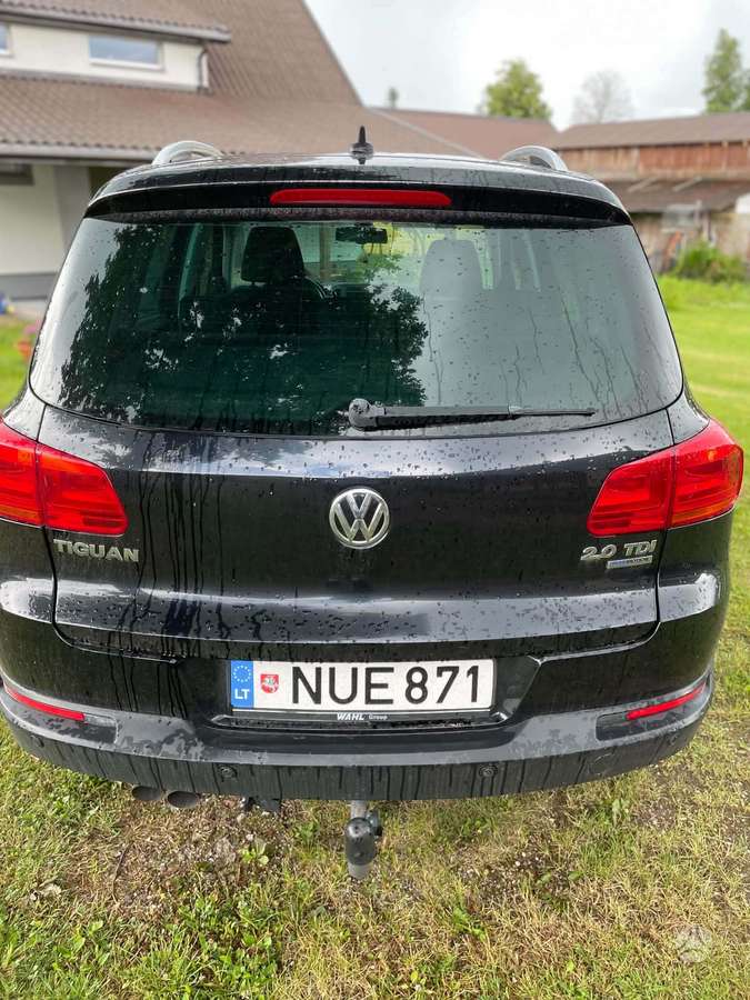 Volkswagen Tiguan - 5