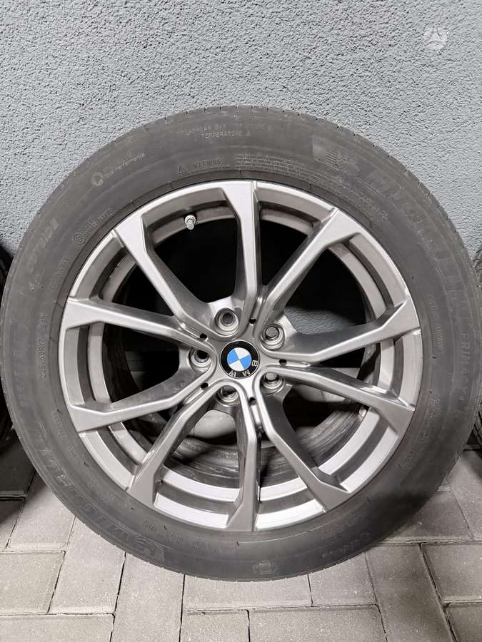 BMW, lengvojo lydinio, R17
