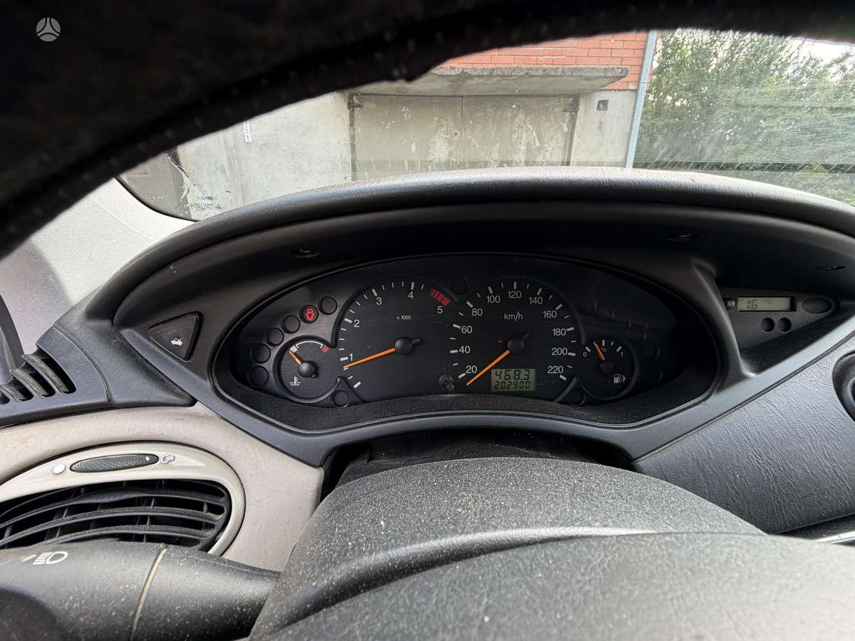 Ford Focus, 1.8 l., Седан