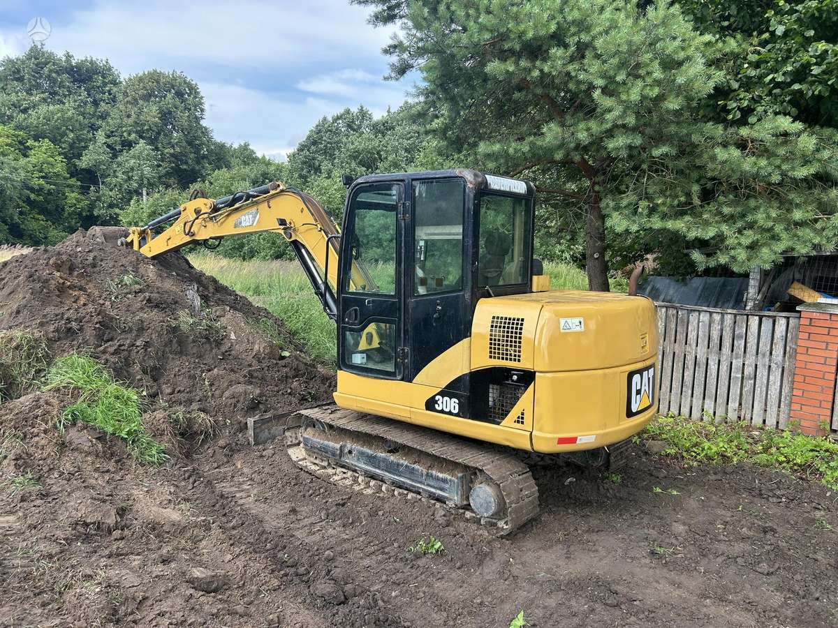 Caterpillar 306, ekskavatori