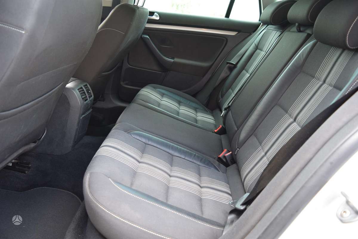 Volkswagen Golf, 1.6 l., Универсал