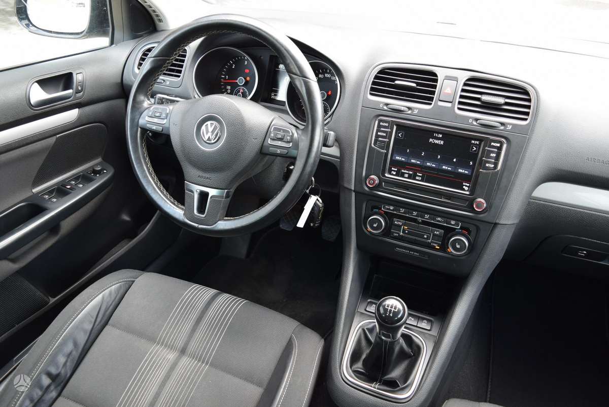 Volkswagen Golf, 1.6 l., Универсал