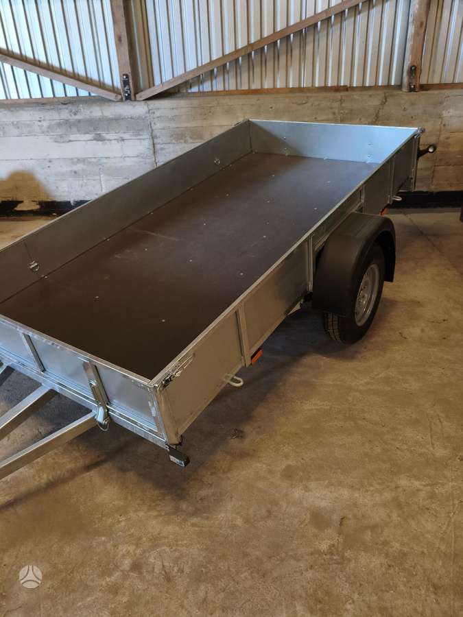 -Kita-, passenger car trailers