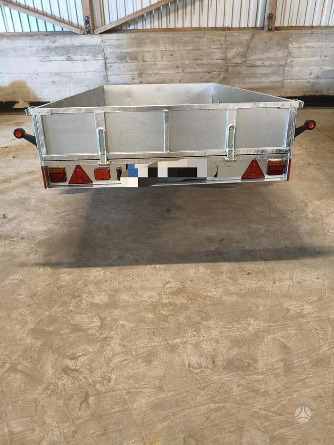 -Kita-, passenger car trailers