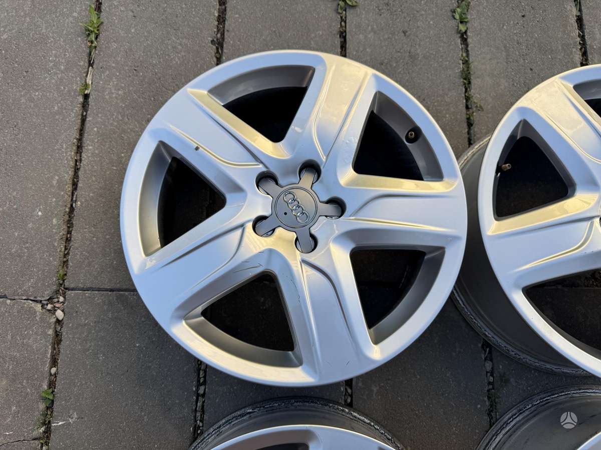 Audi, vieglmetāla, R18