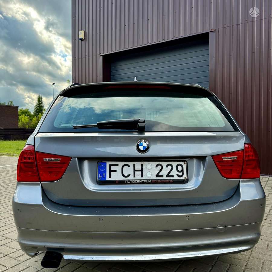 BMW 318, 2.0 l., Универсал