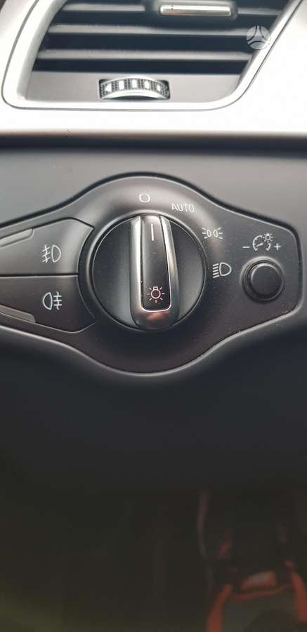 Audi A4, 2.0 l., universalas